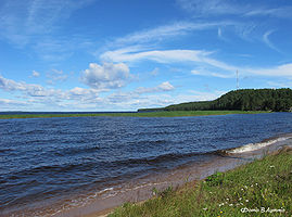 Берег озера Сямозера в Алекке