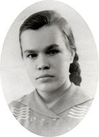 Титова Зинаида Григореьвна. Ок. 1955.